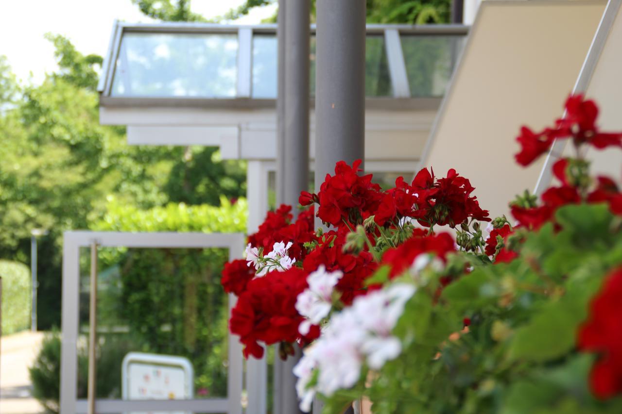 Akzent Hotel Atrium Baden Бад-Кроцинген Экстерьер фото